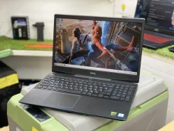 Dell. 15.6", 4,1����, ��� 16 ��, WiFi: 1, Bluetooth: 1 ����