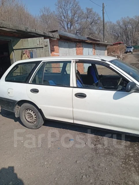 Mitsubishi Libero. CB1V0600436, 4G13 ����