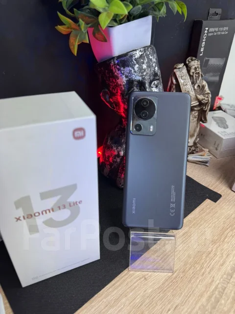 Xiaomi 13 Lite. �/�, 256 ��, ������, 3G, 4G LTE, 5G, Dual-SIM ����