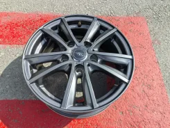 Velox Nirvana. 6.0x15", 5x114.3, ET43 ����