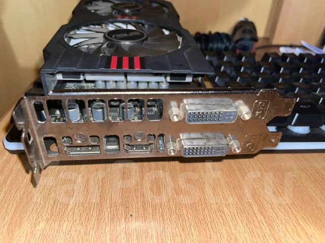 Radeon R7 360 ����