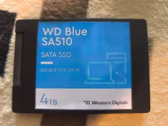 SSD 2,5 �����. 4 000���, ��������� SATA ����