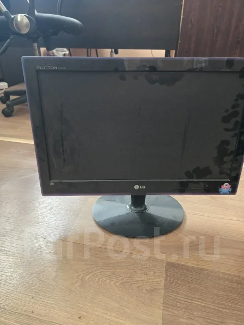 Acer. 15", ���������� �� (LCD, LED, QLED) ����