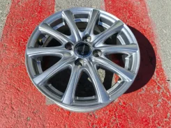 Hot Stuff Exsteer. 5.5x14", 4x100, ET38 ����