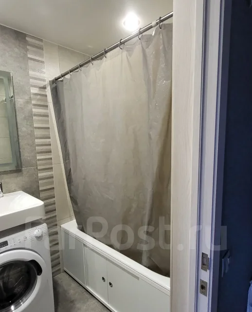 1-���������, ����� ������������� 2/1. 19 �����, ������� ����, 32���.��., 6/9 ����, ������������ ������. ������ ����