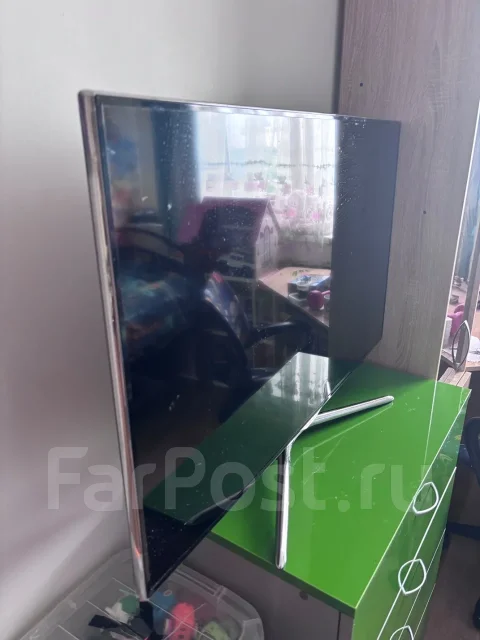 Samsung. LCD (��) ����