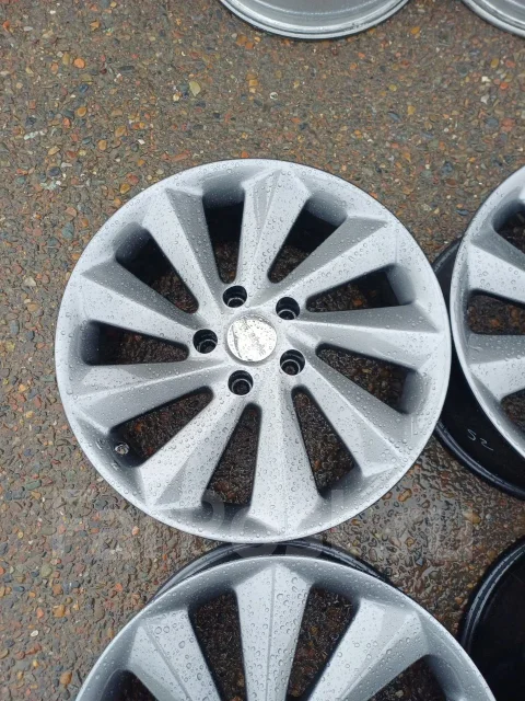 Cosmic. 7.0x17", 5x114.3, ET38, �� 67,1���. ����