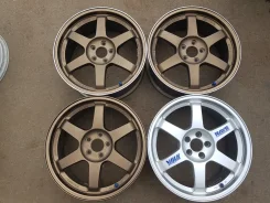 RAYS Volk Racing TE37. 7.5x17", 5x100, ET48 ����