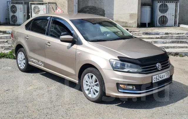 Volkswagen Polo. �������, ��������, 1.6 (105��.�.), ������, 323 280����. �� ����