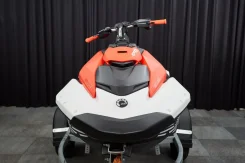 BRP Sea-Doo Spark Trixx. 2026 ��� ����