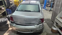 Opel Astra. L69, Z18XER ����
