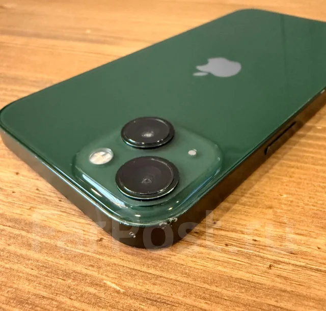 Apple iPhone 13. �/�, 128 ��, �������, 3G, 4G LTE, 5G, Dual-SIM, ����������, NFC, ������� �������, ������������ ������� ����