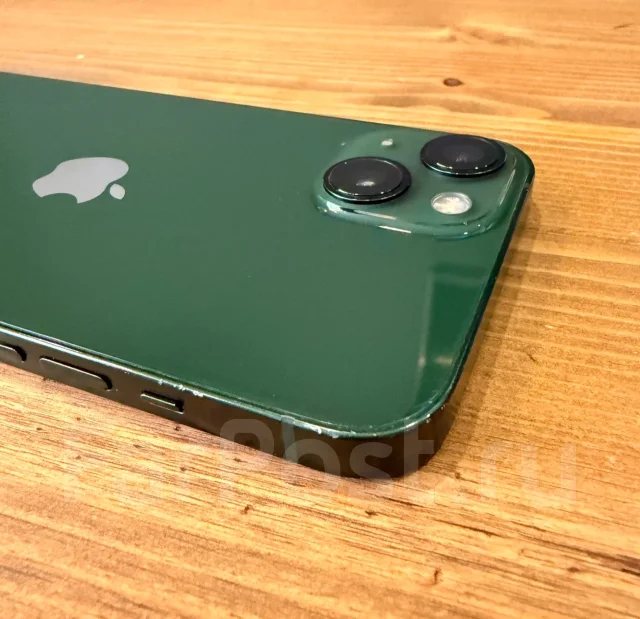 Apple iPhone 13. �/�, 128 ��, �������, 3G, 4G LTE, 5G, Dual-SIM, ����������, NFC, ������� �������, ������������ ������� ����