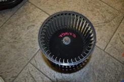����� ��������� Nissan Juke 2010-2014 272261KL0A 1 MR16DDT 272261KL0A ����
