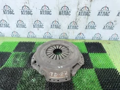 ������� ��������� Nissan Atlas 3021002N00 P2F23 TD27 3021002N00 ����