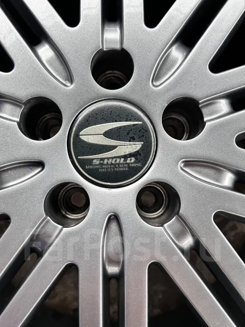 BADX S-Hold Regina Sport. 7.0x17", 5x100, ET48 ����