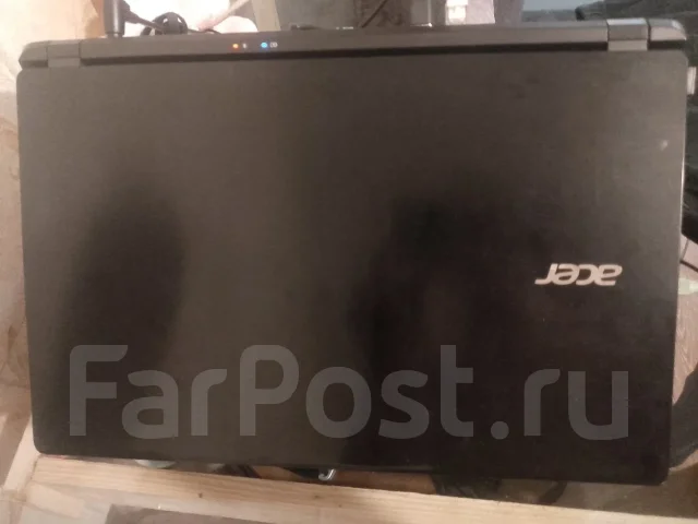 Acer. 15", 1,8����, ��� 8 ��, ���� 447���, WiFi: 1, Bluetooth: 1, ����������� �� 1��. ����