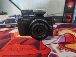 Olympus Pen. 20 � ����� ��, ���: 14� � ����� ����