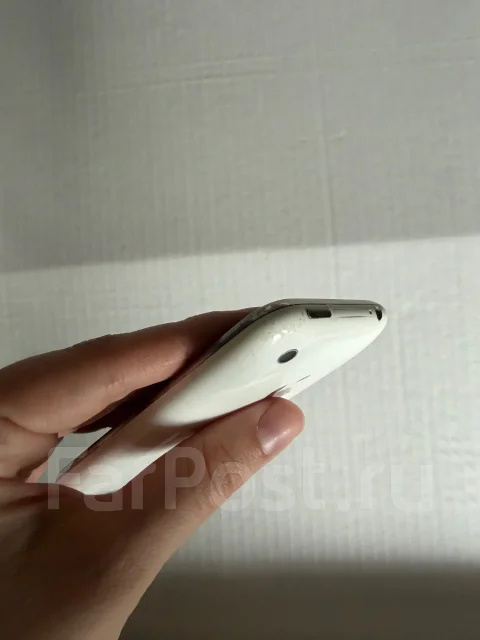 Apple iPhone 3GS. �/�, 16 ��, �����, 3G ����