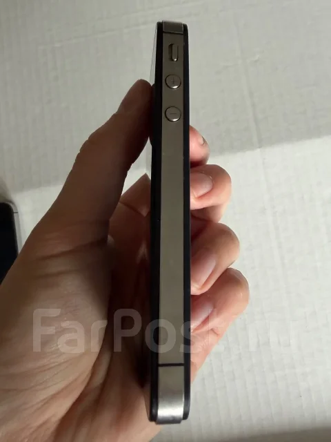 Apple iPhone 4. �/�, 32 ��, ������, 3G, 4G LTE ����
