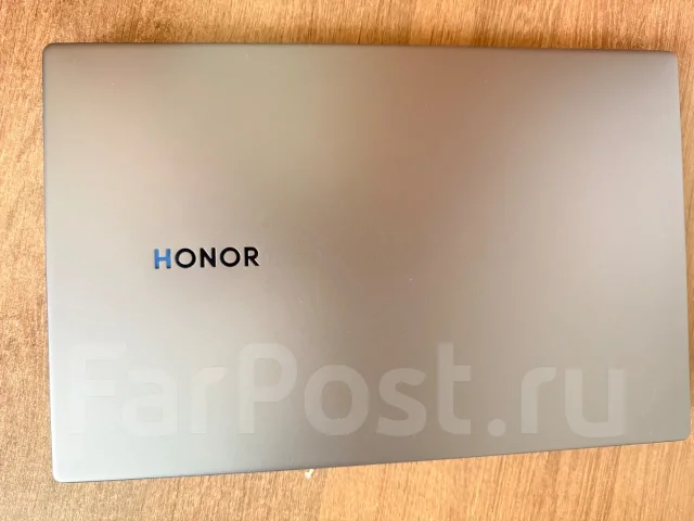Honor MagicBook 15. 15.6", ��� 8 ��, ���� 238���, WiFi: 1, Bluetooth: 1 ����