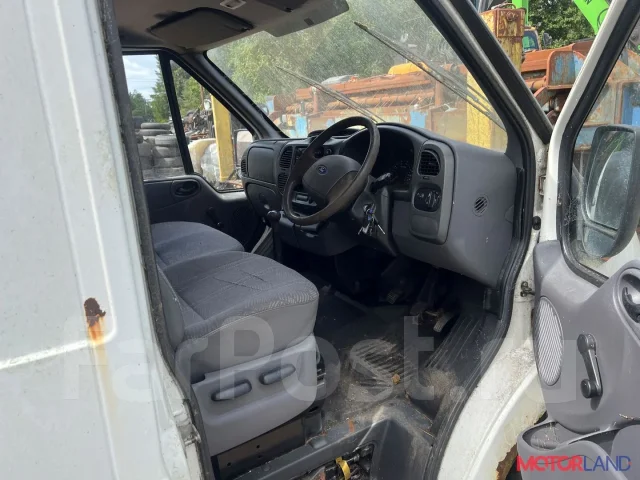 ������� Ford Transit 2000-2006 21413814 1449615 ����