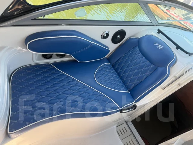 Monterey. 2008 ���, ����� 9��., ��������� ������������, 350��.�., ������ ����