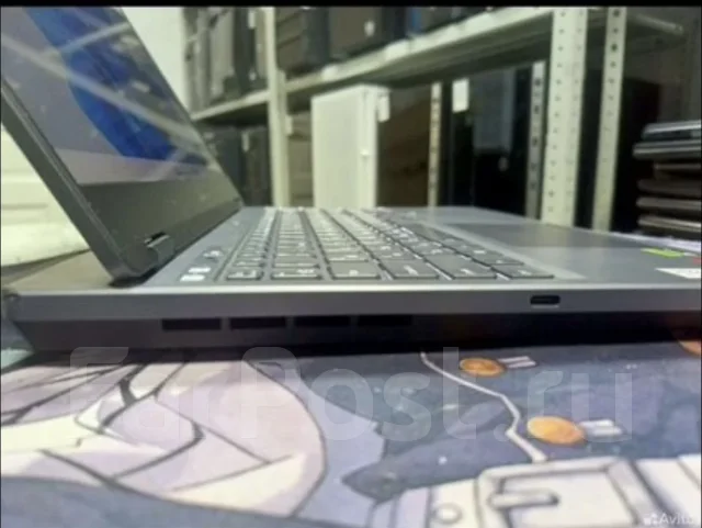 Lenovo Legion 7. 15.6", 3,8����, ��� 8 ��, ���� 512���, WiFi: 1, Bluetooth: 1, ����������� �� 2��. ����