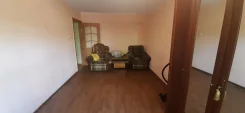 2-���������, ����� ����������������� 87/2. ��� (����������), ���������, 44���.��., 1/5 ����. �������� ����