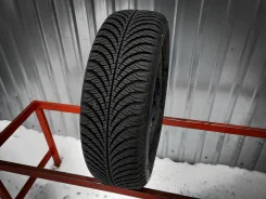 Goodyear Vector 4Seasons Gen-2