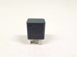 ���� Opel 205 24432680 20A 24432680 ����