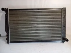 �������� ���������� ��������� Audi A6 1997-2005 1324085 4B2 4B4 4B5 4B6 C5 ALF 1324085 ����