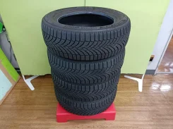 Dunlop Synchro Weather