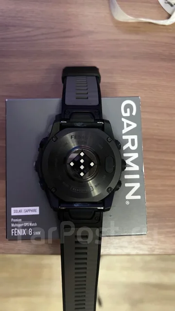 Garmin Fenix 8. GPS, NFC, IP67, IP68 ����