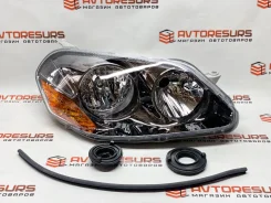 ���� ������ Toyota MarkII (110) 2000-2002 R ����� HLL ������ 8115022870 ����