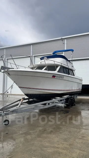 Bayliner. 1997 ���, ����� 9,3��., ��������� ������������, 300��.�., ������ ����