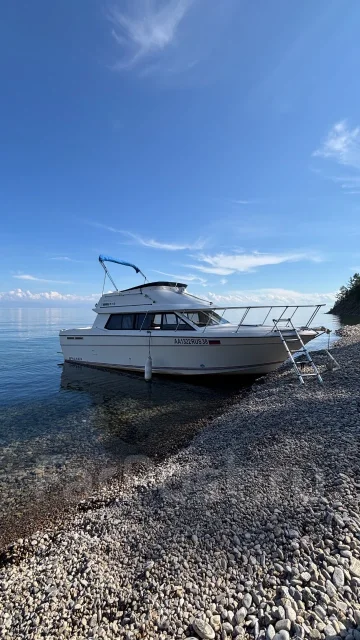 Bayliner. 1997 ���, ����� 9,3��., ��������� ������������, 300��.�., ������ ����