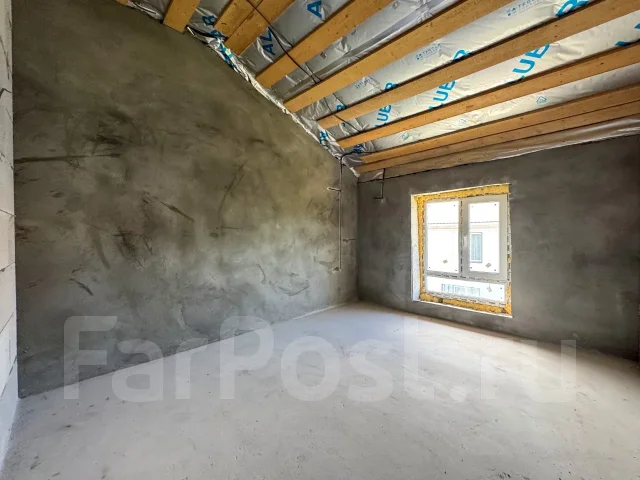 �������� ��� � �� "�������". �-� ������, ��� 352��&sup2;, ������� 10����., ���, ����: ��������, ������������� 15 ��� ����