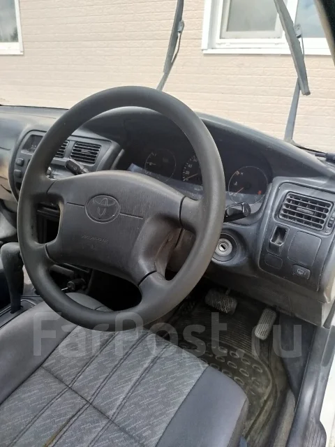 Toyota Corolla. �������, ��������, 2.2 (79��.�.), ������, 296 000����. �� ����