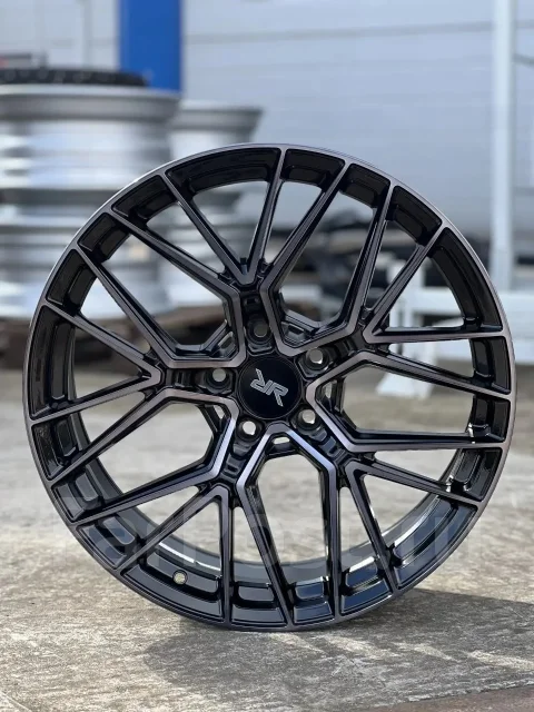 RR. 8.5x20", 5x120, ET30, �� 66,1���. ����