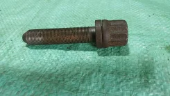 ���� ����� ��������� audi volkswagen 2.4-2,8 � 078105229D ����
