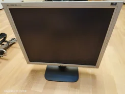 LG. 19", ���������� �� (LCD, LED, QLED) ����