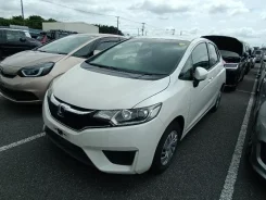 Honda Fit. ��� �������� ����