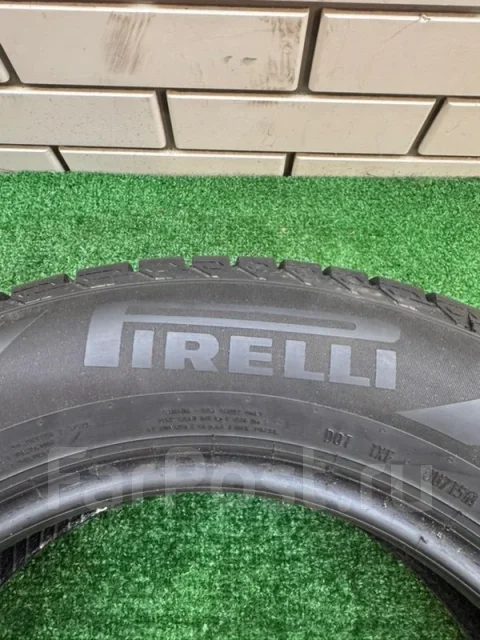 Pirelli Ice Zero