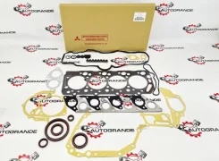 ����������� ��������� Mitsubishi 4D56 (�������) MD972215 MD972215 ����
