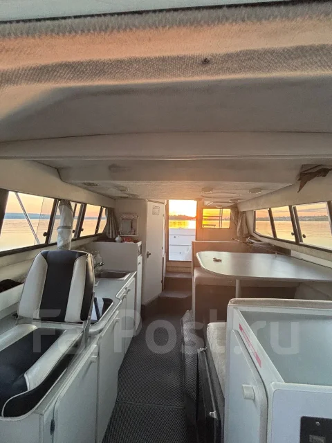 Bayliner. 1997 ���, ����� 9,3��., ��������� ������������, 300��.�., ������ ����