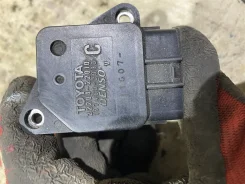 ������ ������� ������� toyota caldina 2005.12 222040C020 ZZT241 1ZZFE 222040C020 ����