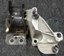 ������� ��� Renault 112101351R K4M, ������ 112101351R ����