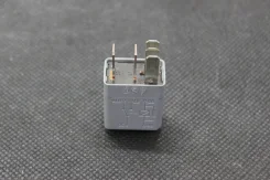 ���� ����� 12V 10/20A 13100504 �/� ����� [13100504] 13100504 ����