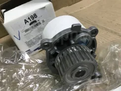 ����� Volkswagen Golf 5 06B121011H 2.0 06B121011H ����
